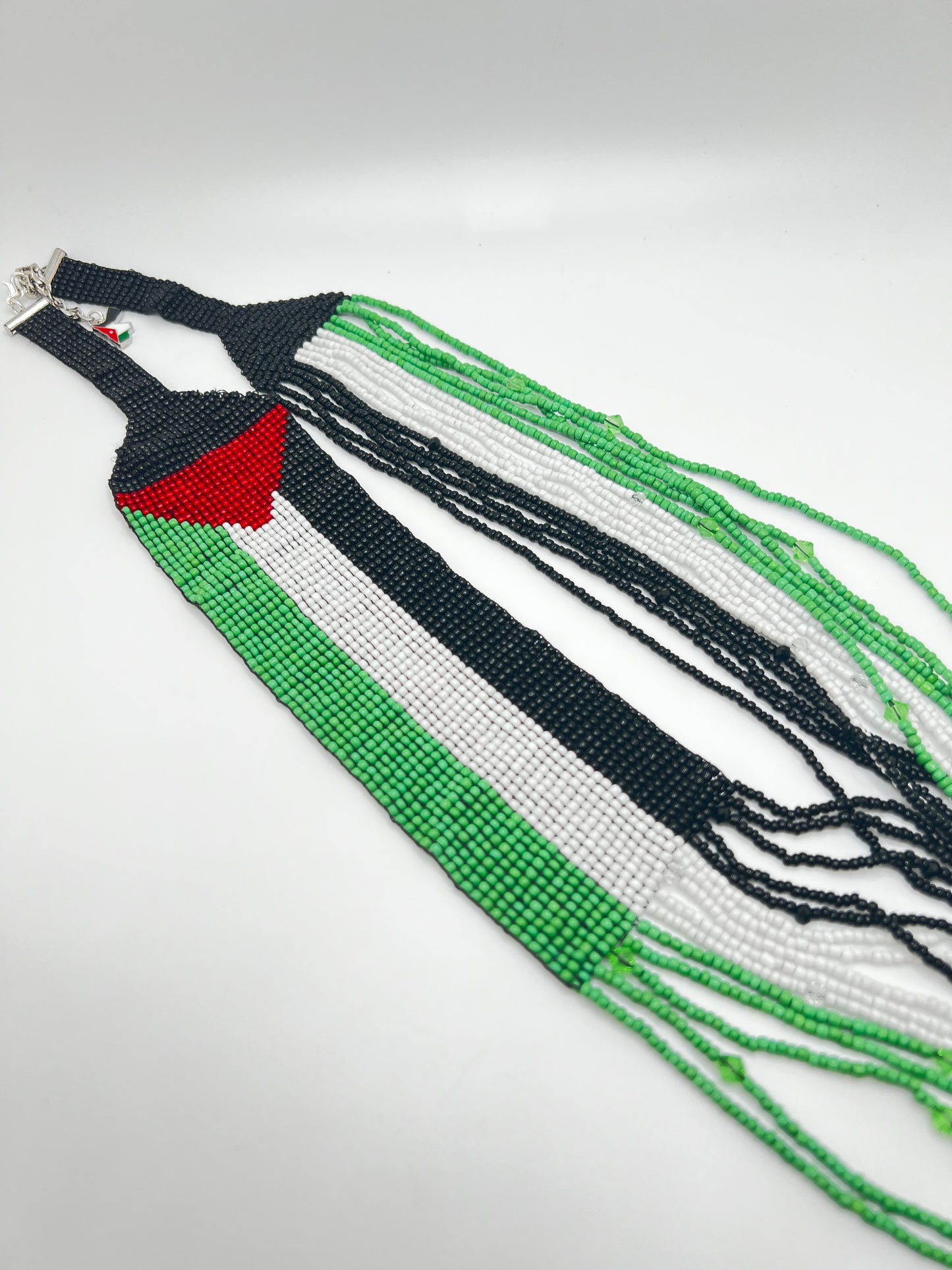 Handmade Palestine Flag Loom Beads Necklace – Cultural Beaded Jewelry