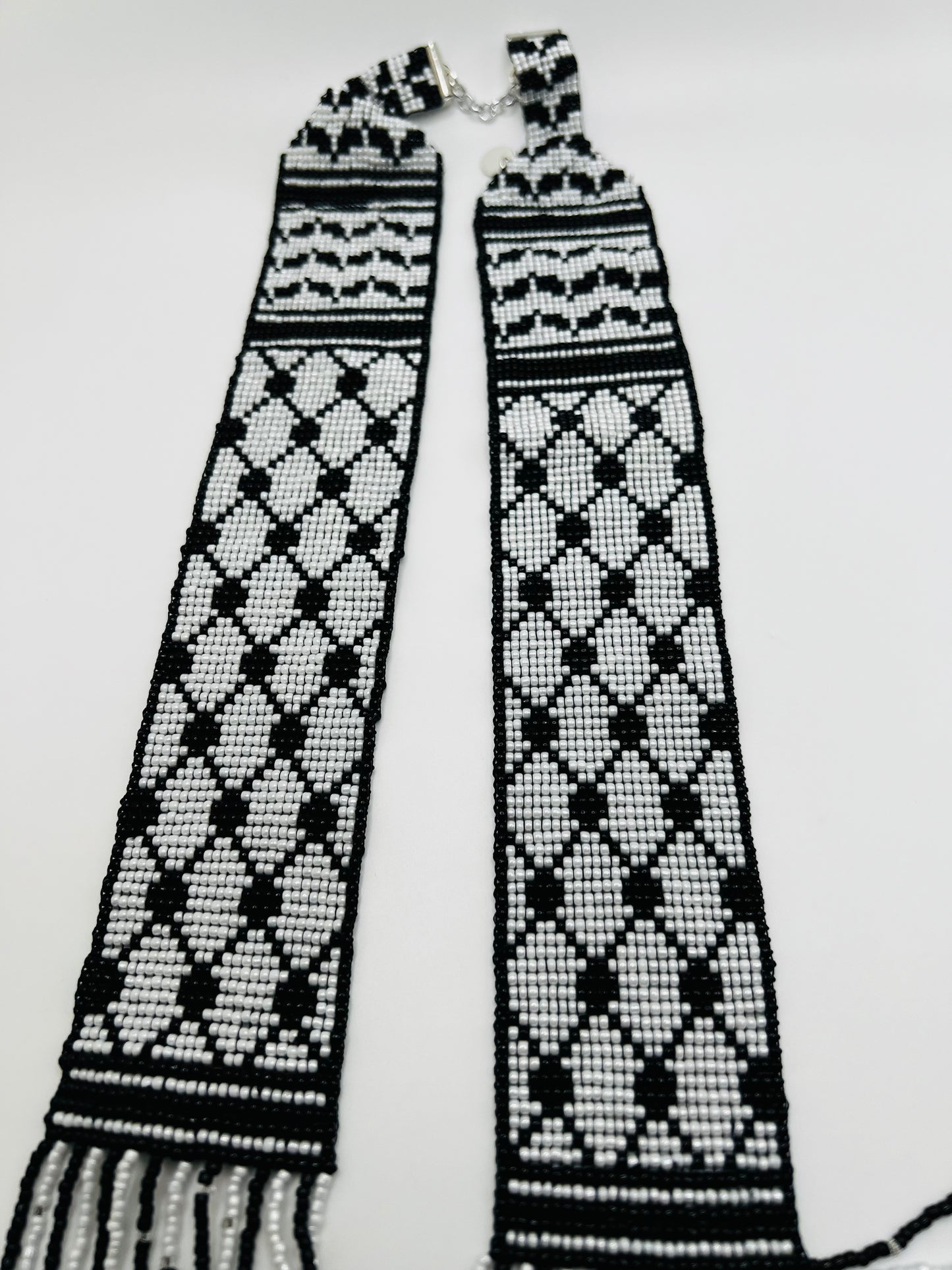 Palestine Kofia Beaded Necklace – Handmade Loom Jewelry with Cultural Pattern