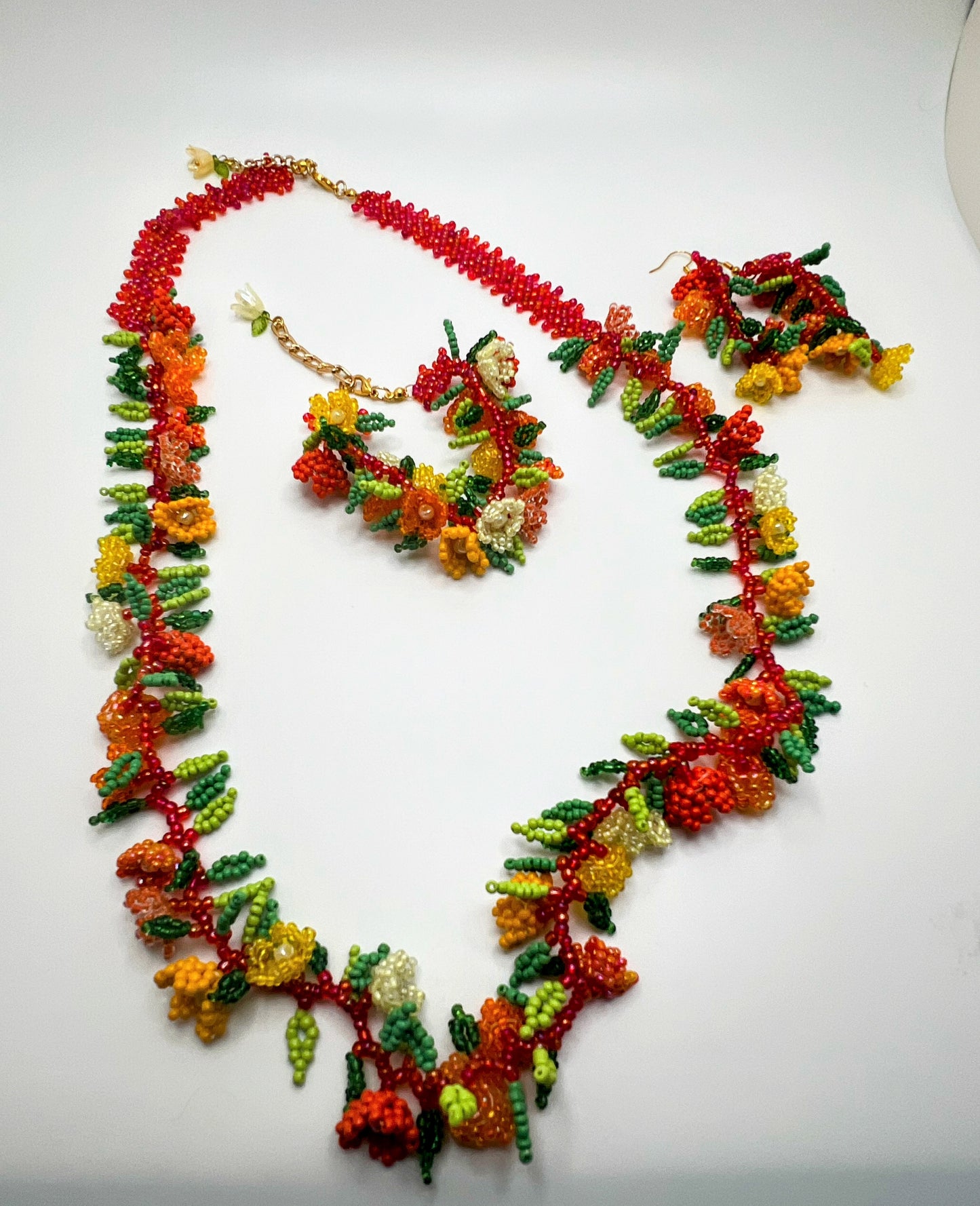 Exquisite Hand-Beaded Orange Floral Garland Jewelry Set - Necklace, Bracelet & Earrings