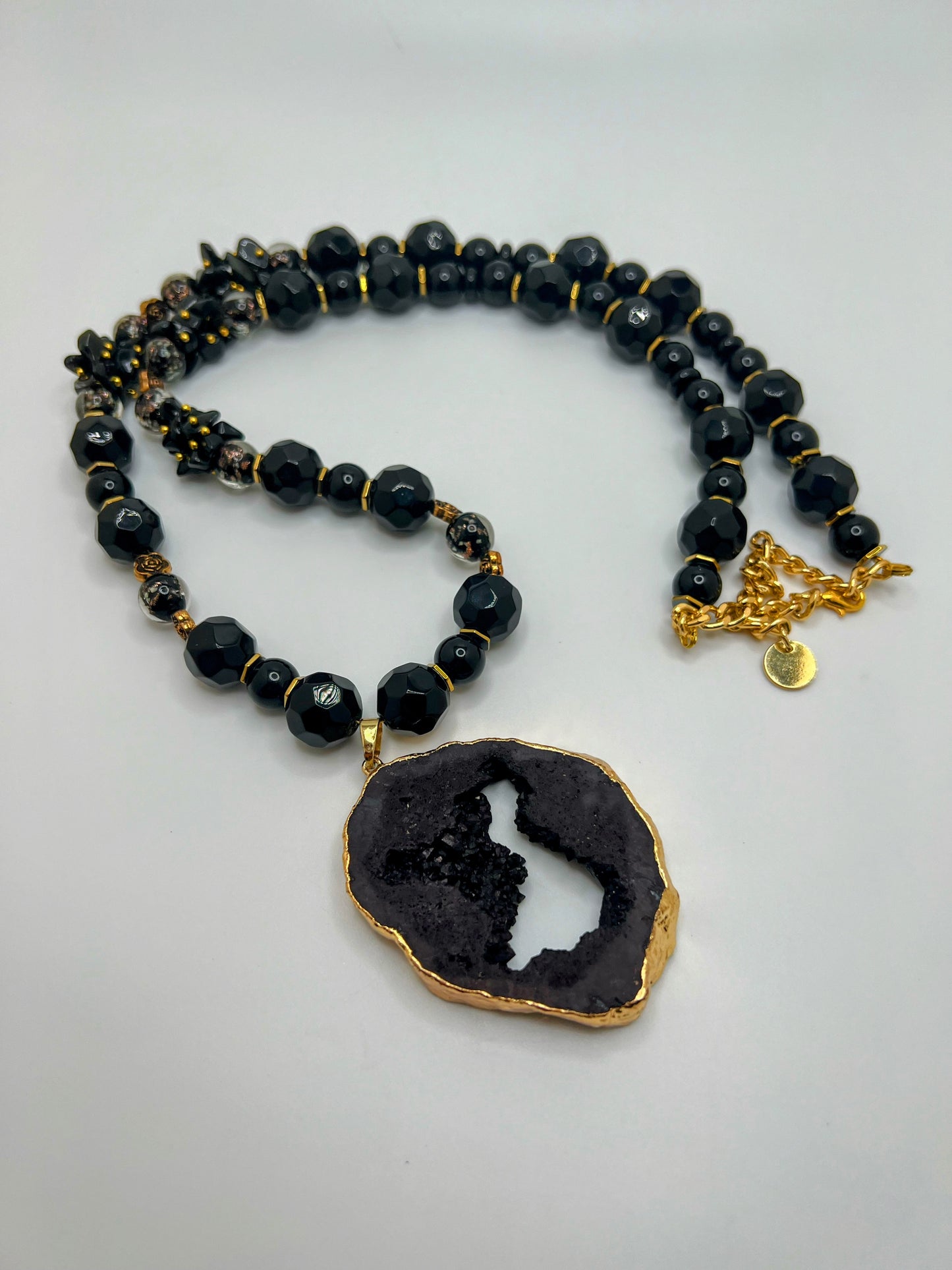 Natural Rose Agate Stone Beads Necklace