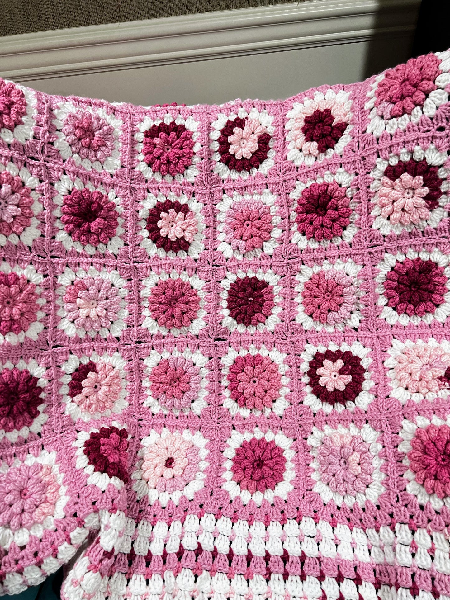 Soft Pink & Purple Flowers Blanket – Handmade Cozy Comfort