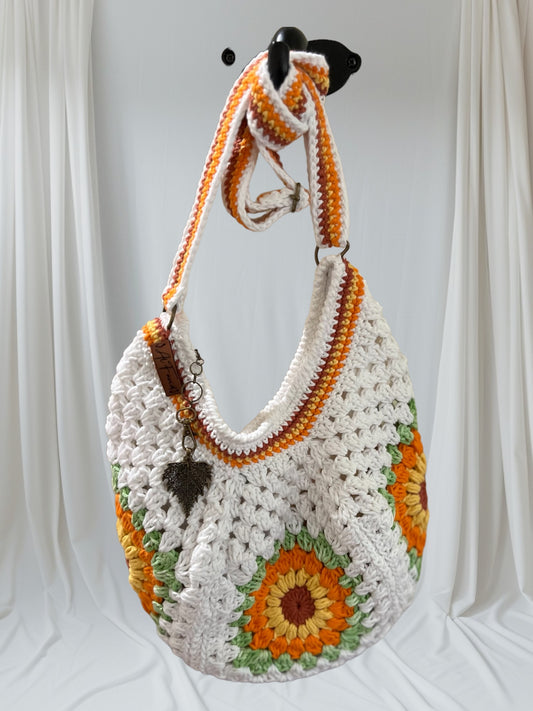 Handmade Sunflower Crochet White Bag – Cute & Stylish with Adjustable Strap – Stylish & Practical