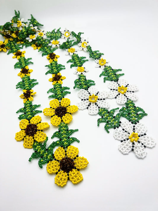 Beaded Yellow & Green Flower Jewelry Set – Necklace, Earrings & Bracelet (Handcrafted Seed‑Bead Ensemble)