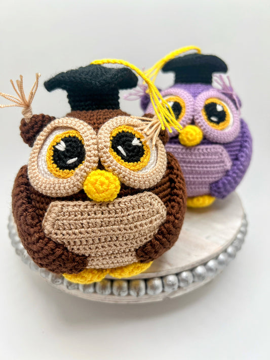 Graduation Owl Amigurumi Crochet Toy with Mortarboard Hat