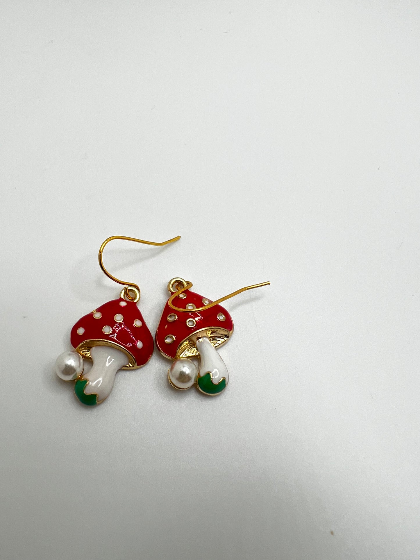Gold Mushroom Earrings – Delicate Fungi-Inspired Studs
