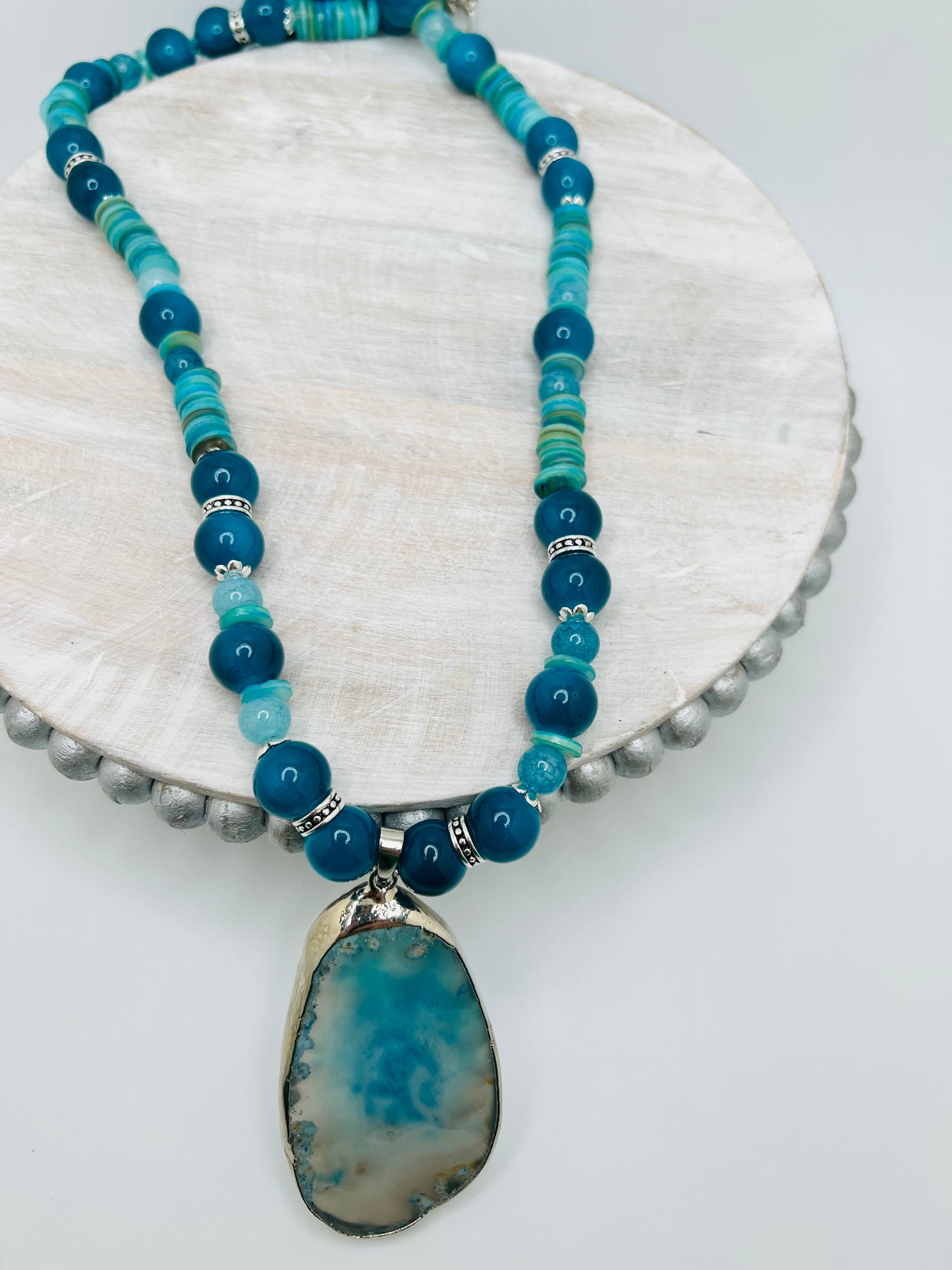 Turquoise & Teal Gemstone Necklace with Agate Pendant – Natural Healing Jewelry