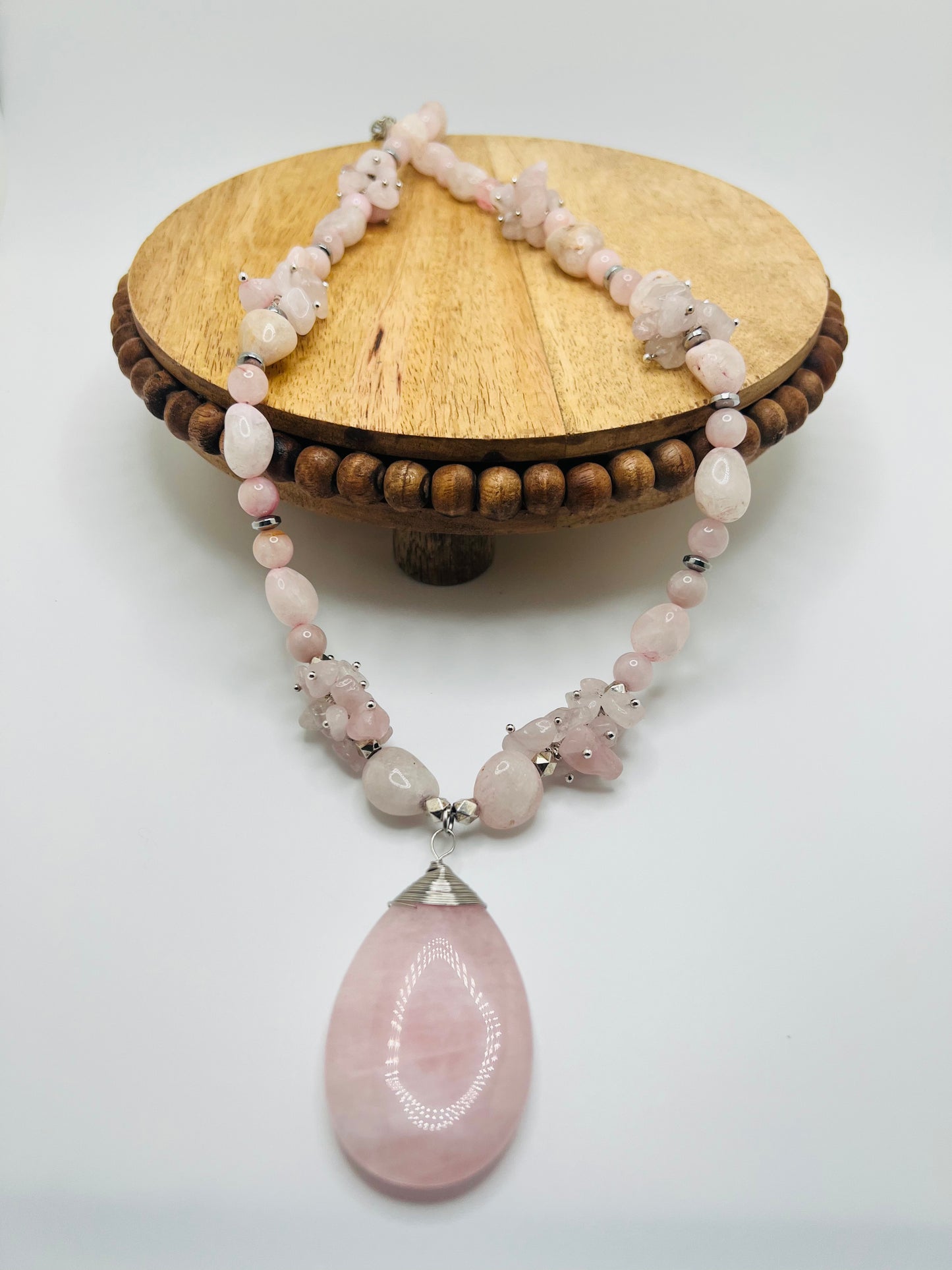 Natural Rose Agate Necklace with Rose Agate Pendant – Semi‑Precious Stone Jewelry