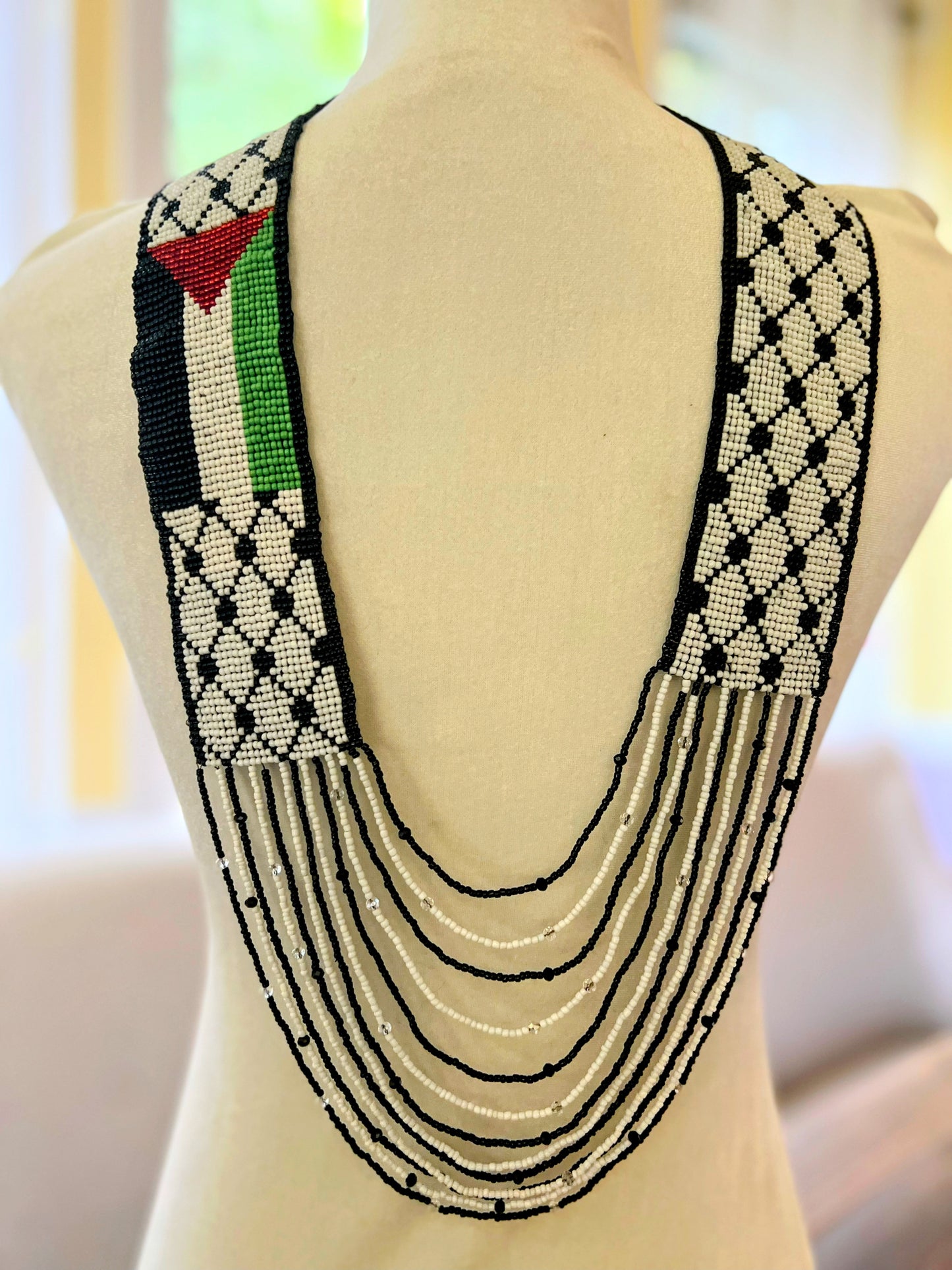 Palestine Kofia with 🇵🇸  Flag Loom Beads Necklace