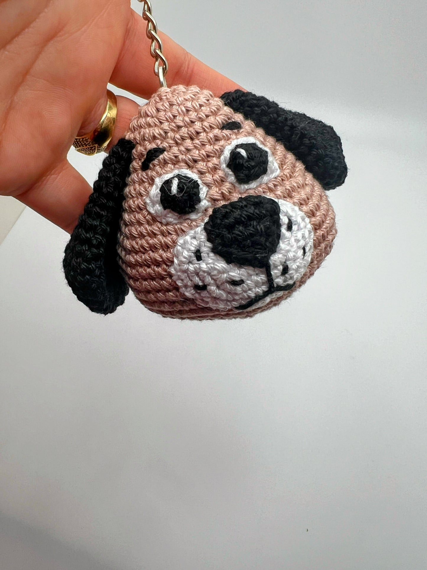 Beagle Dog Head Amigurumi Keychain Toy