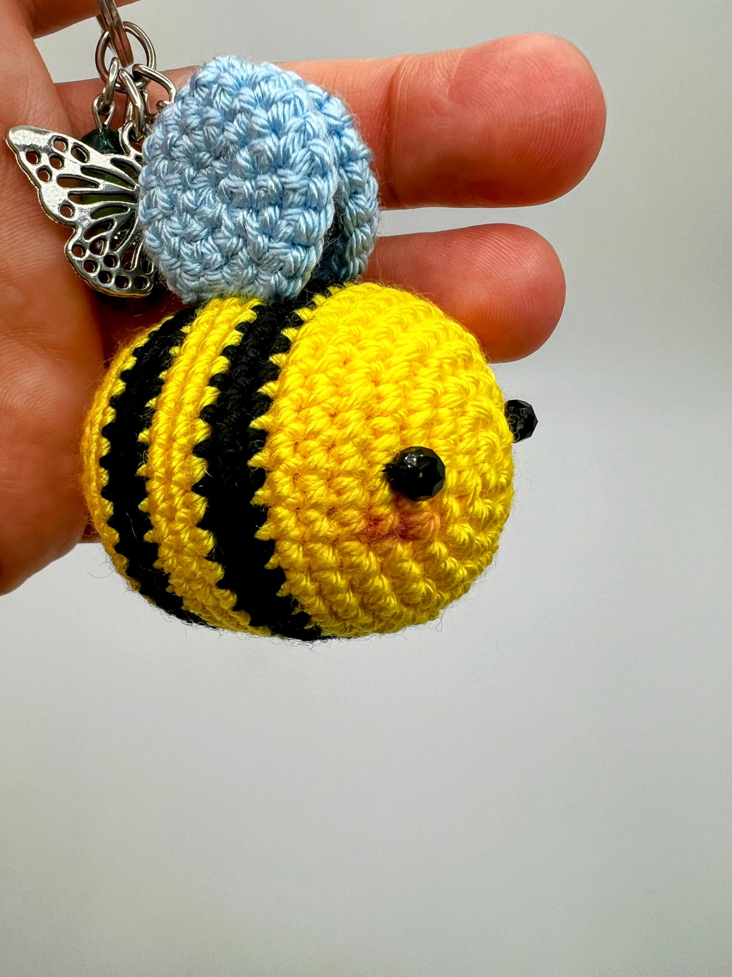 Crochet Bee 🐝 Keychain  -A Buzzing Good Time- Crochet Knitted Amigurumi Toy