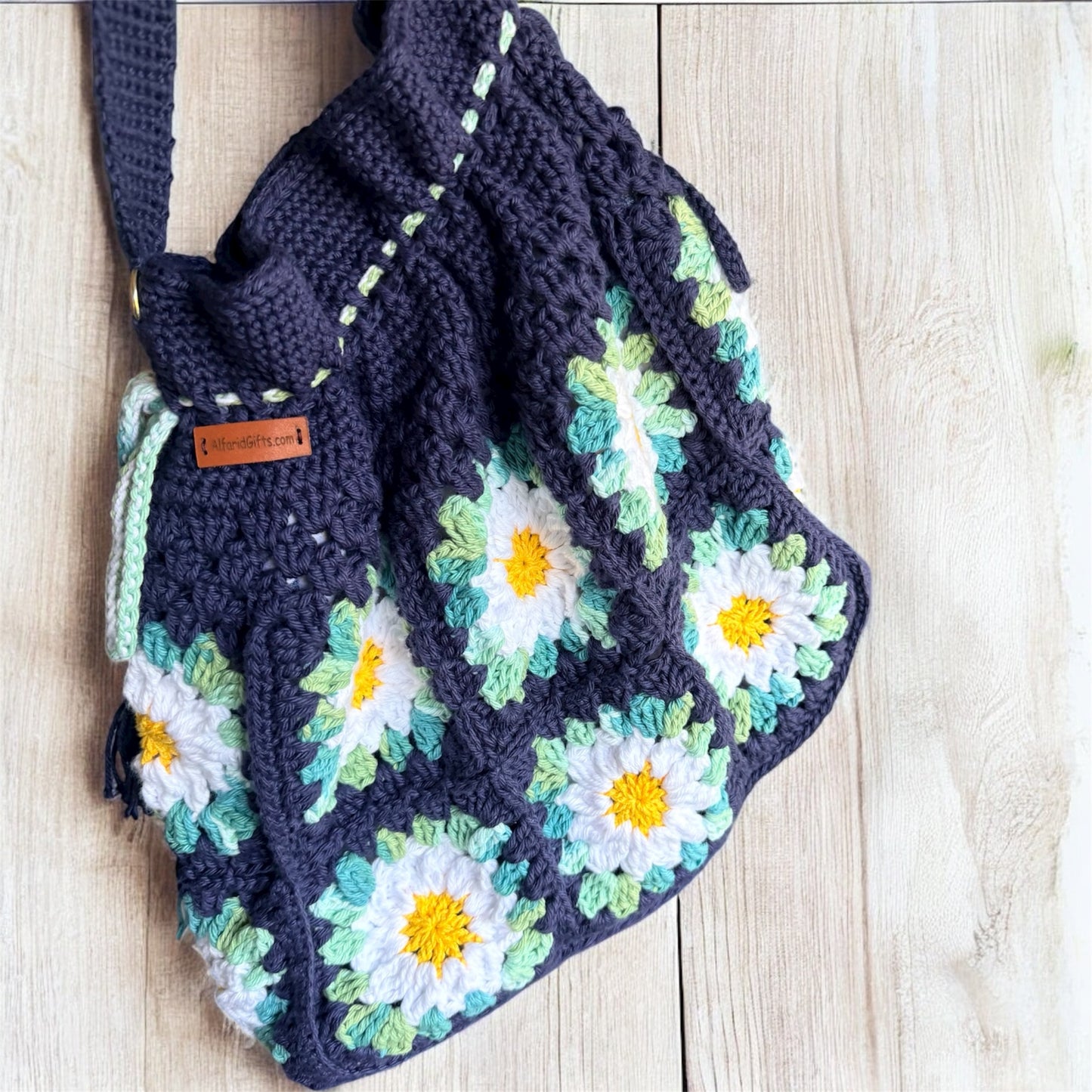 Handmade Daisy Pop Drawstring Bag – Cute & Stylish with Adjustable Strap – Stylish & Practical