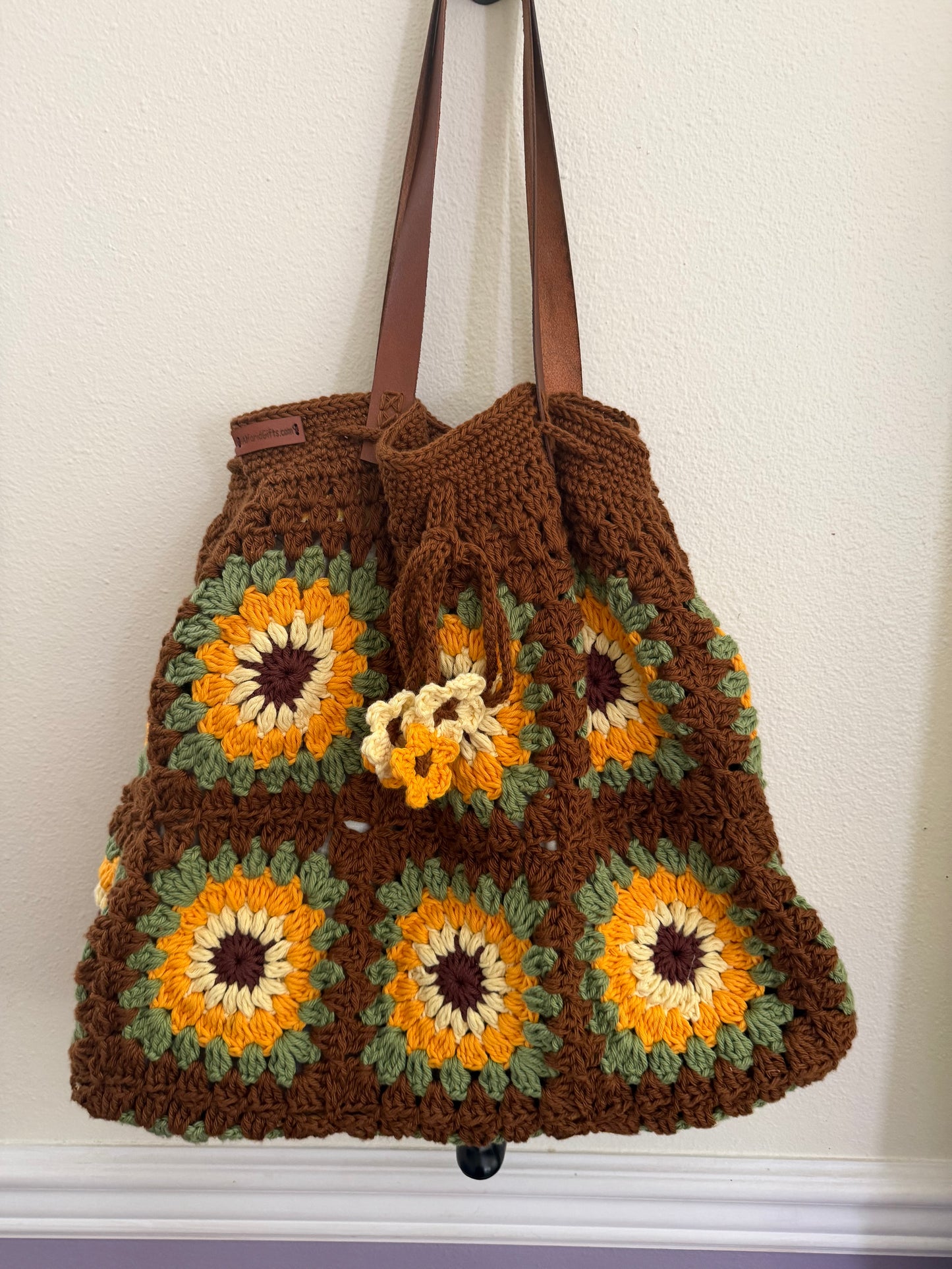 Handmade Crochet Sunflower Brown - Big Shoulder Bag – Spacious & Stylish