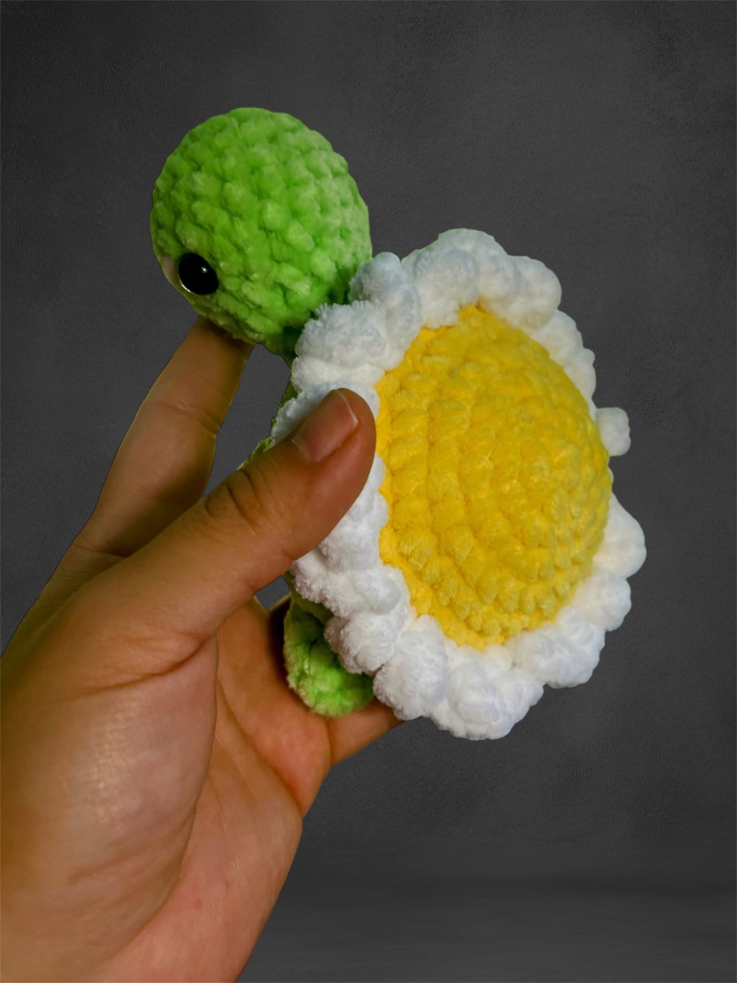 Mini Crochet Strawberry Keychain – Handmade Amigurumi Bag Charm
