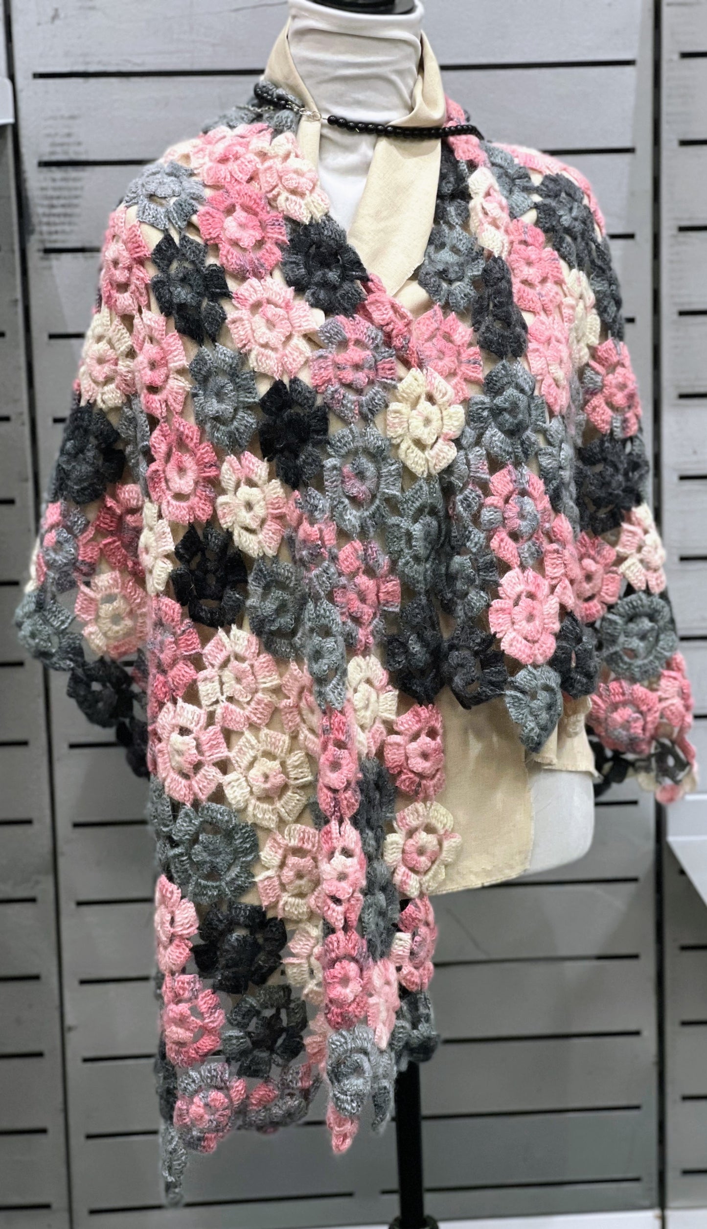 Wool Gray & Pink Flower Rectangular Shawl