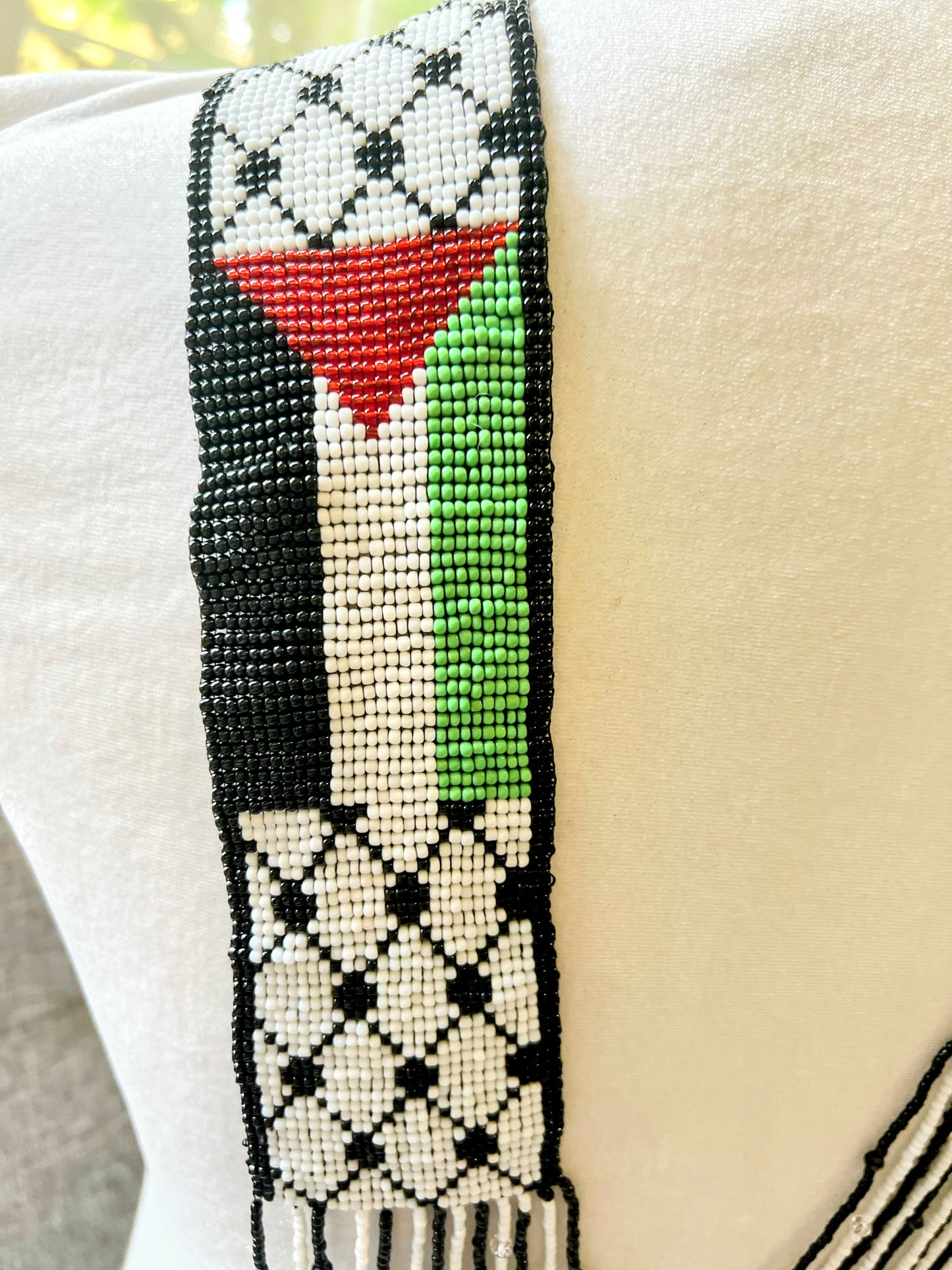 Palestine Kofia with 🇵🇸  Flag Loom Beads Necklace