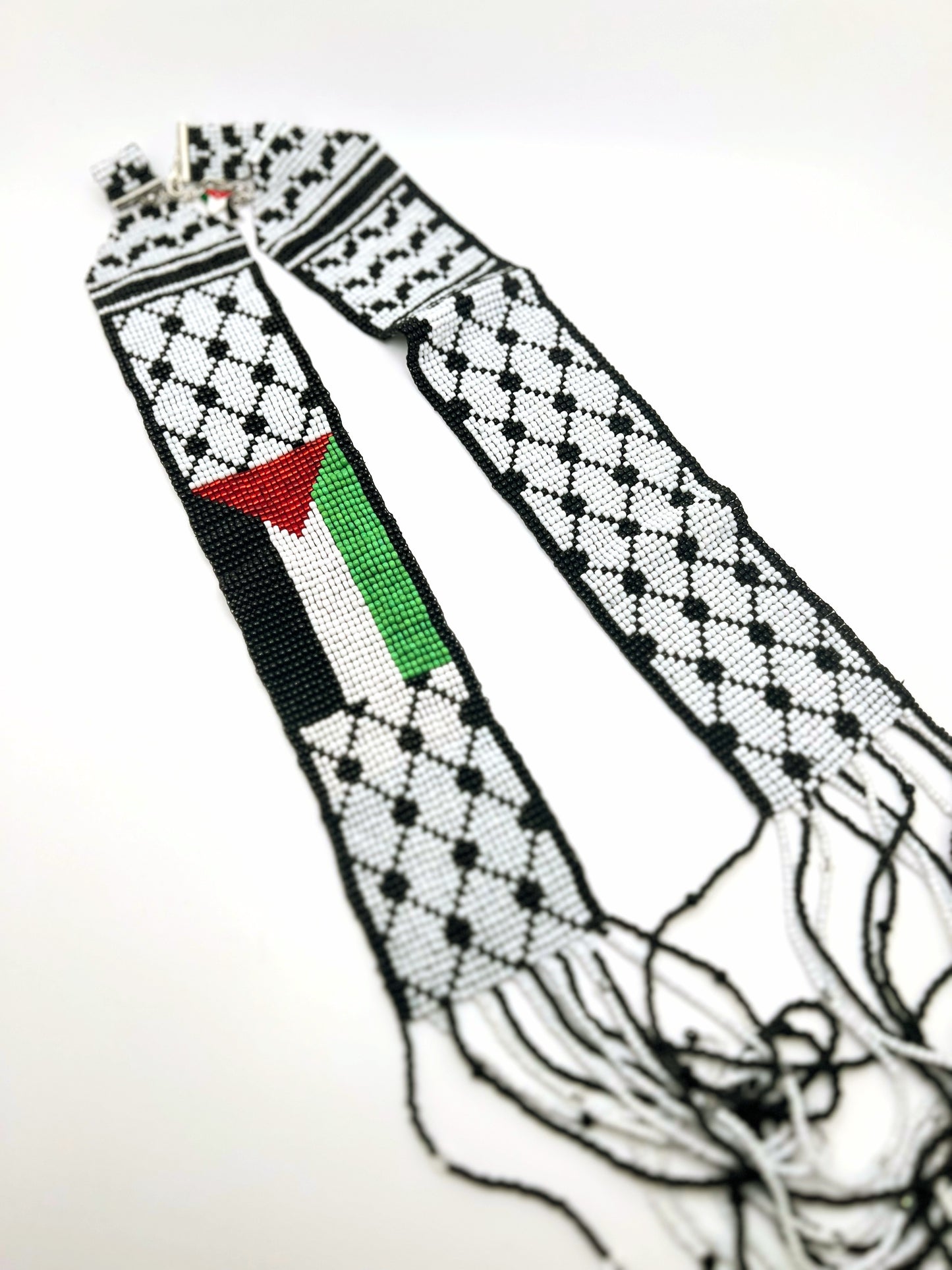 Palestine Kofia with 🇵🇸  Flag Loom Beads Necklace