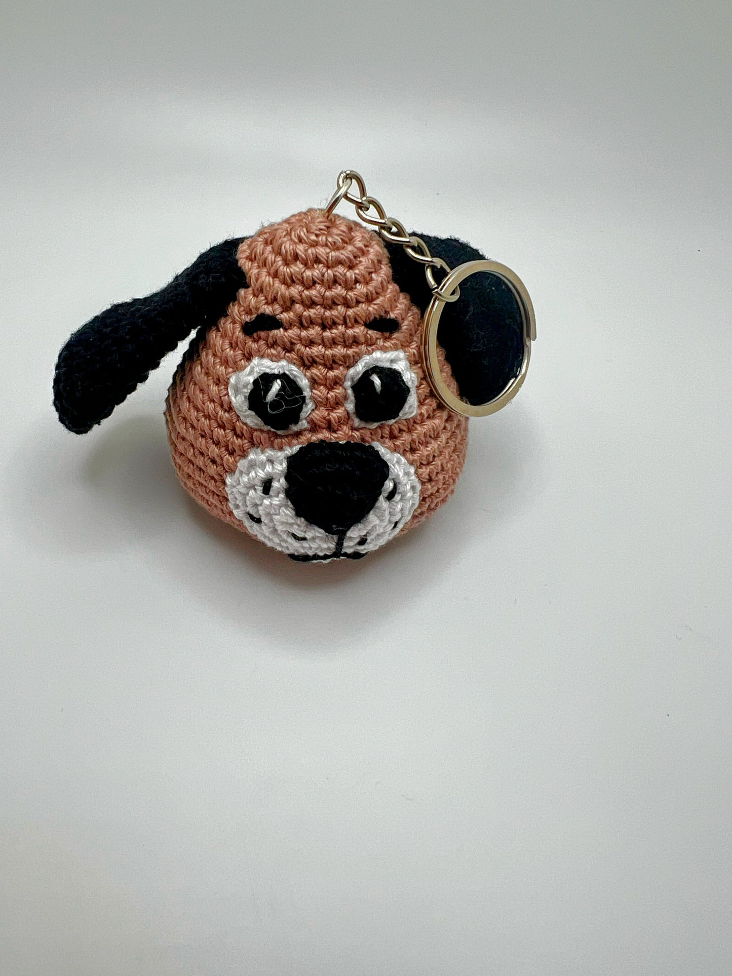 Beagle Dog Head Amigurumi Keychain Toy