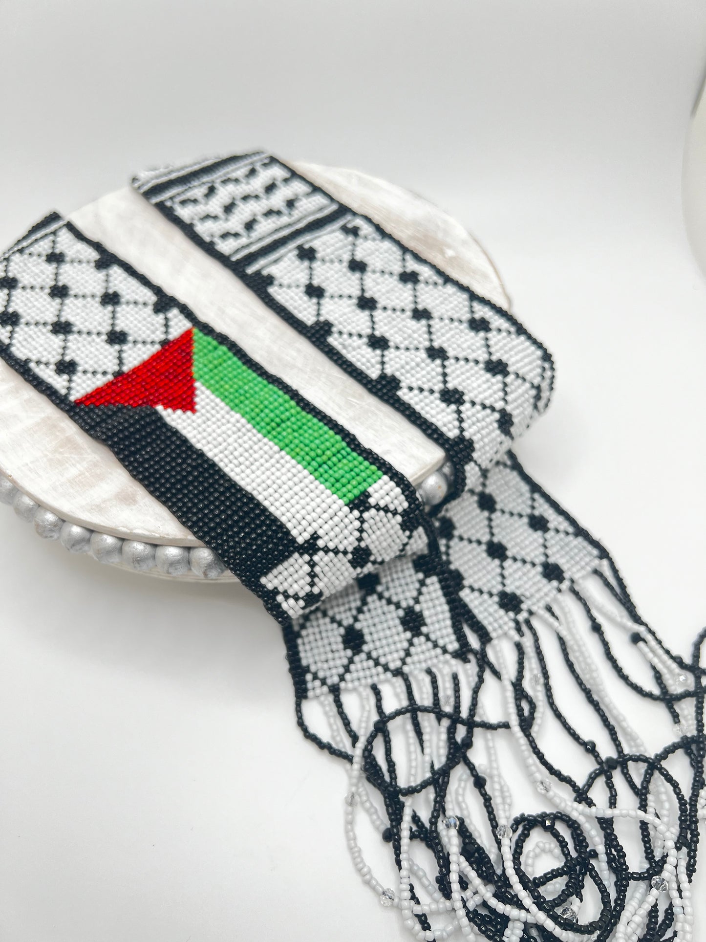 Palestine Kofia with 🇵🇸  Flag Loom Beads Necklace