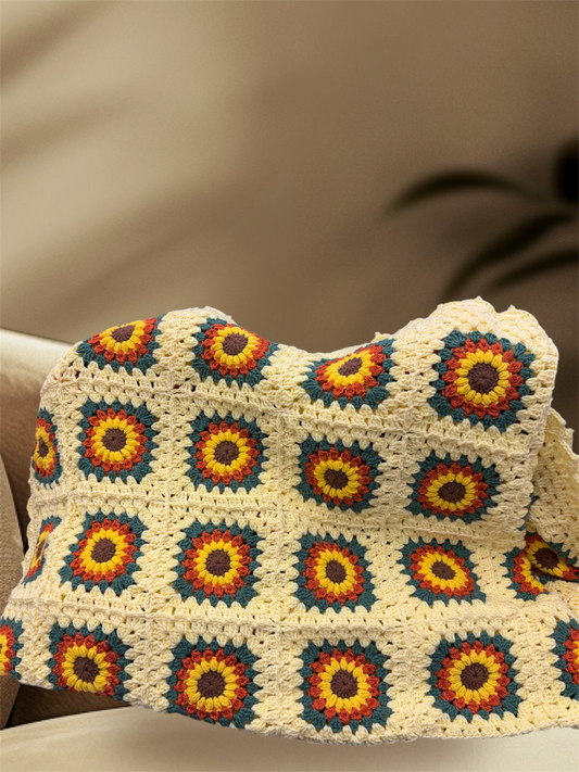 Soft Sunflower Flowers Blanket – Handmade Cozy Comfort