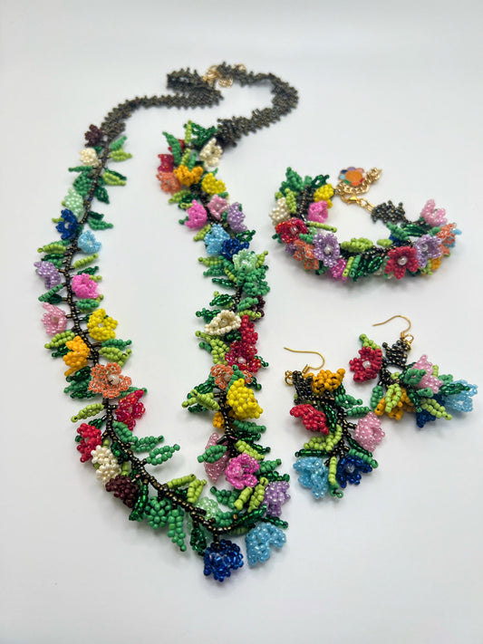 Exquisite Hand-Beaded Floral Garland Jewelry Set - Necklace, Bracelet & Earrings