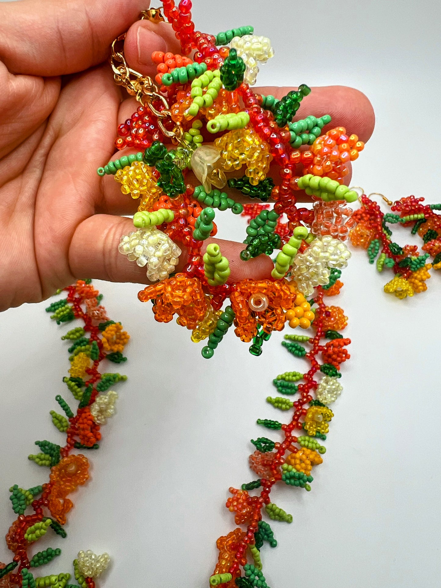 Exquisite Hand-Beaded Orange Floral Garland Jewelry Set - Necklace, Bracelet & Earrings