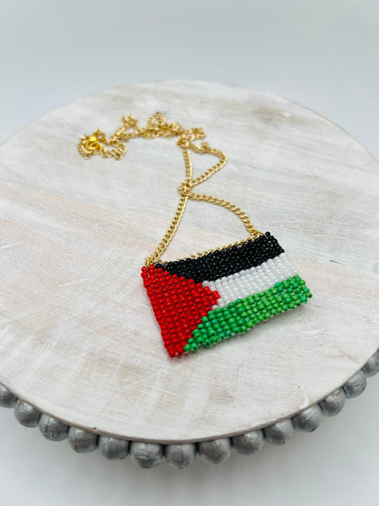 Palestine Flag Beaded Necklace – Handmade Cultural & Solidarity Jewelry