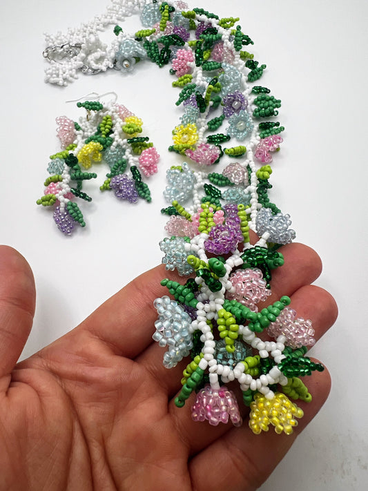 Exquisite Hand-Beaded white Rose Floral Garland Jewelry Set - Necklace, Bracelet & Earrings