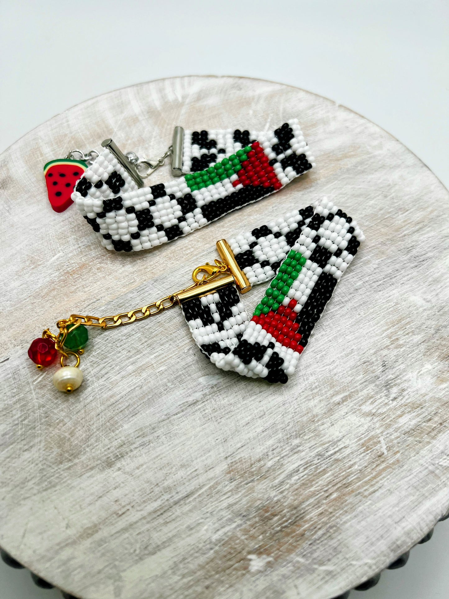 Palestine Kofia with 🇵🇸  Flag Loom Beads Bracelet