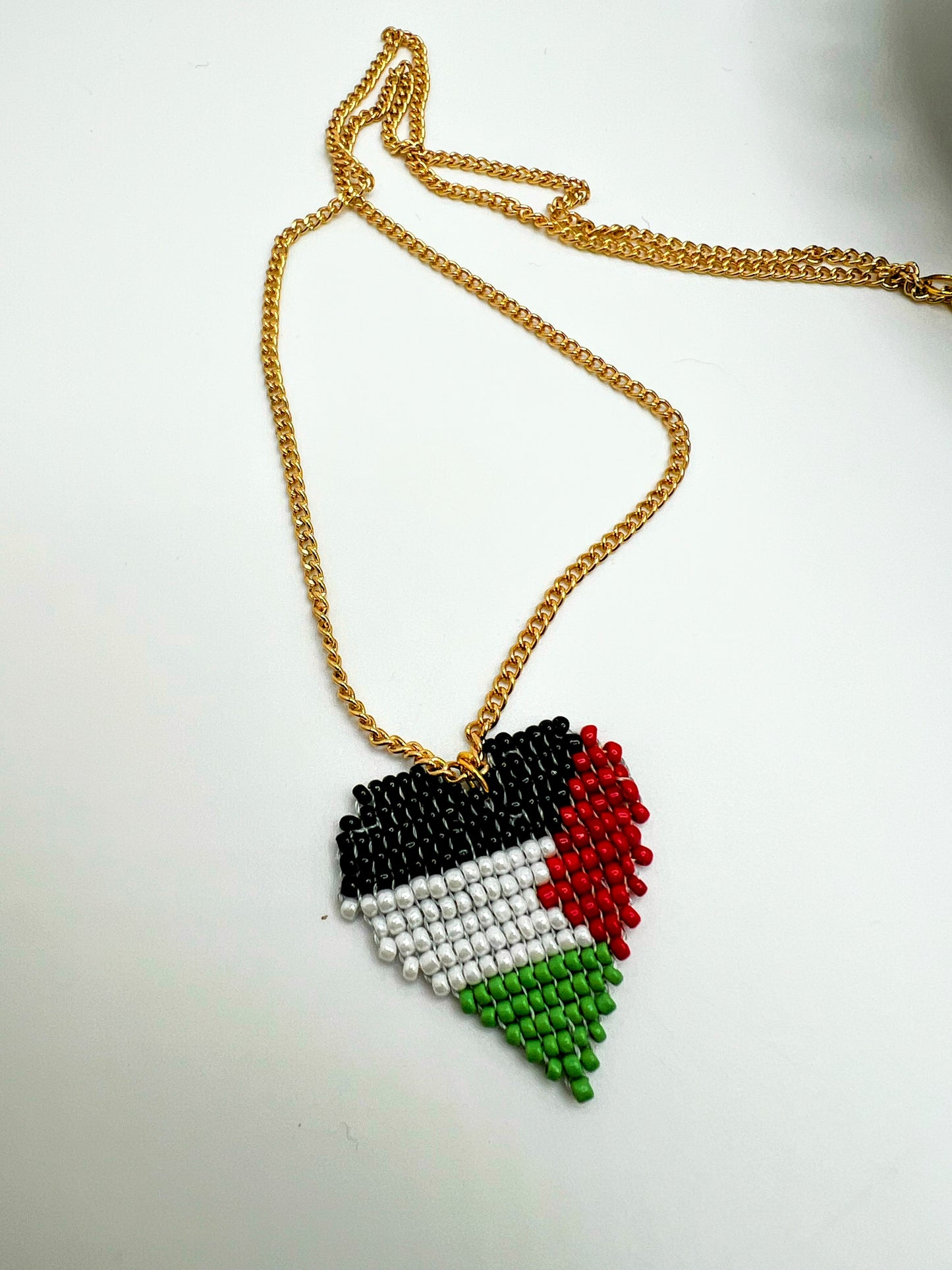 🇵🇸 Palestine Heart  Beaded Necklace
