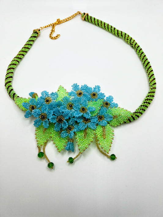 3D Blue Bouquet Necklace