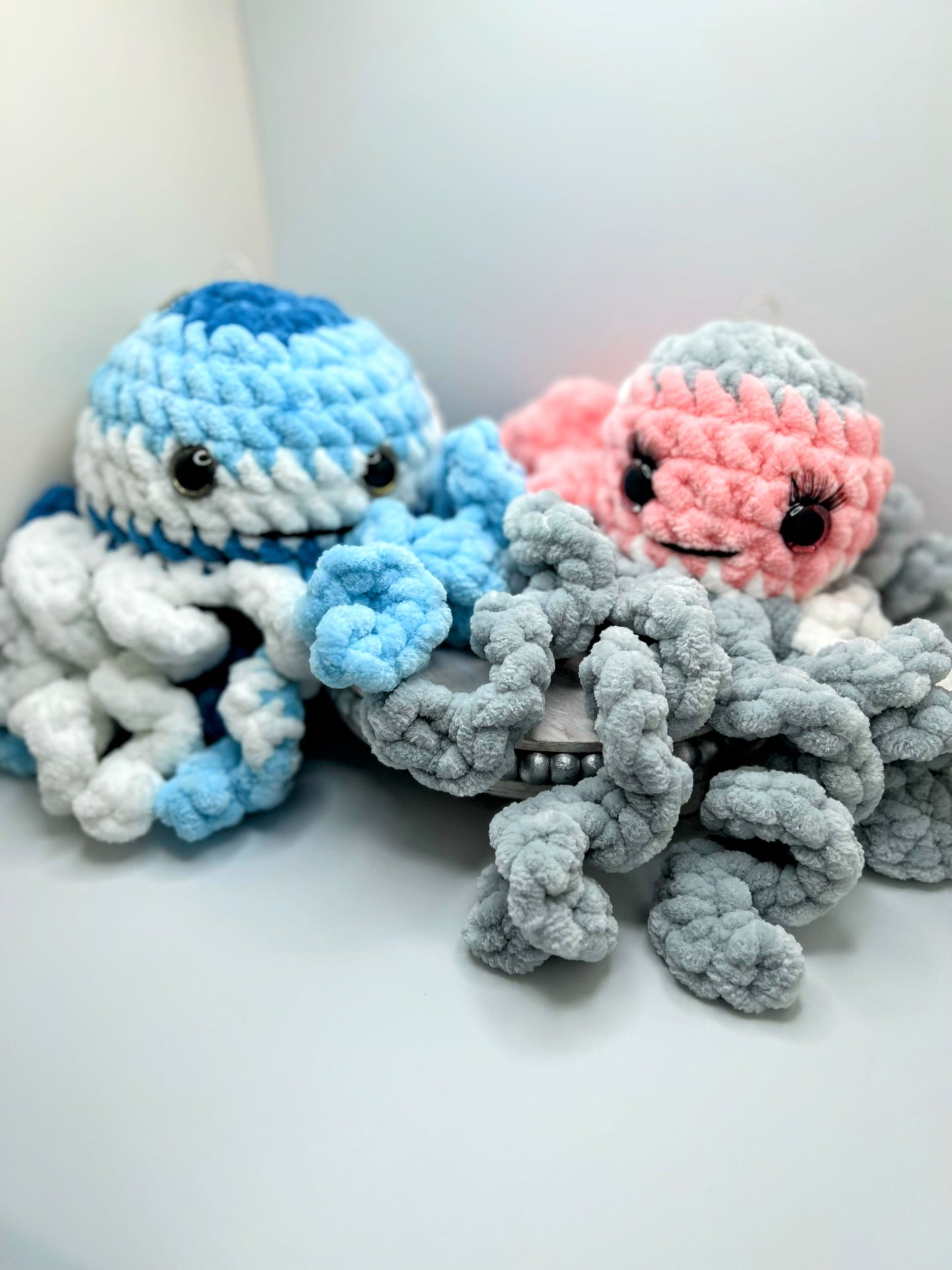 Stuffed mixed Octopus 🐙 - Crochet Knitted Amigurumi Toy- Big Keychain (Different Colors)