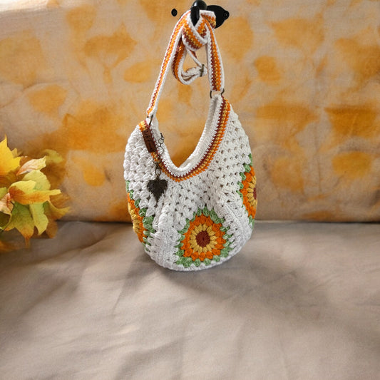 Handmade Sunflower Crochet White Bag – Cute & Stylish with Adjustable Strap – Stylish & Practical