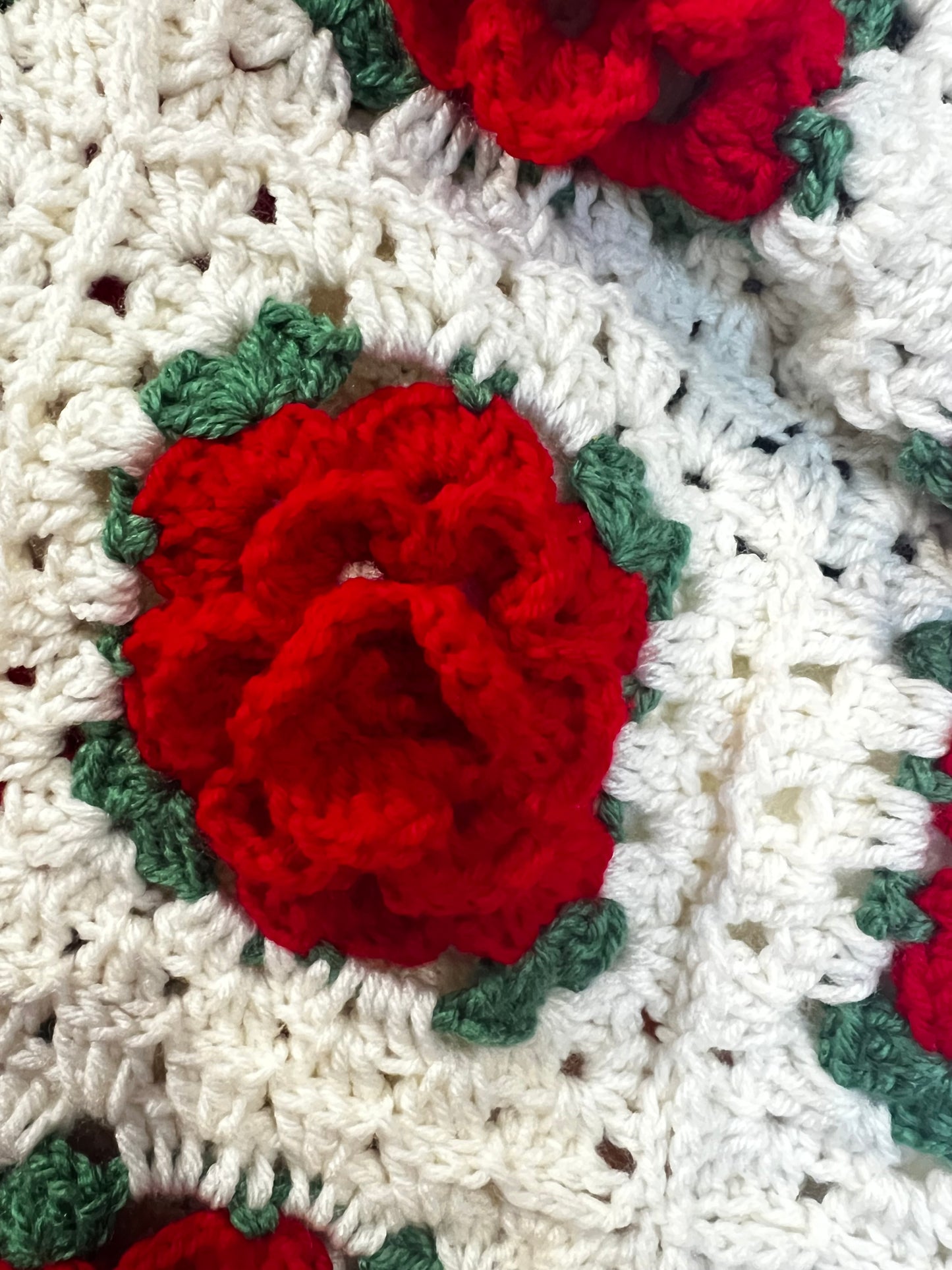Elegant Handmade Wool 3D Red Flower Blanket - Handmade Cozy Warm