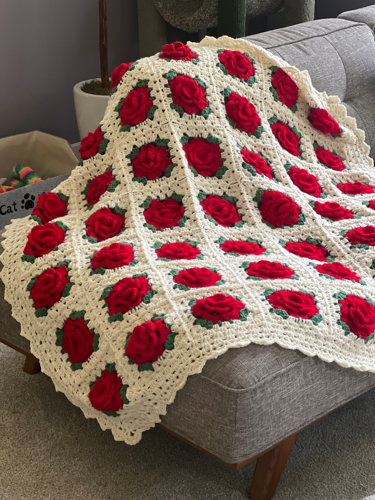 Elegant Handmade Wool 3D Red Flower Blanket - Handmade Cozy Warm