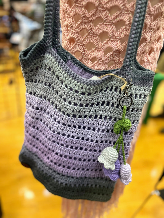 Crochet Big Shoulder Bag With Crochet Flowers Chain (2 Colors Available)