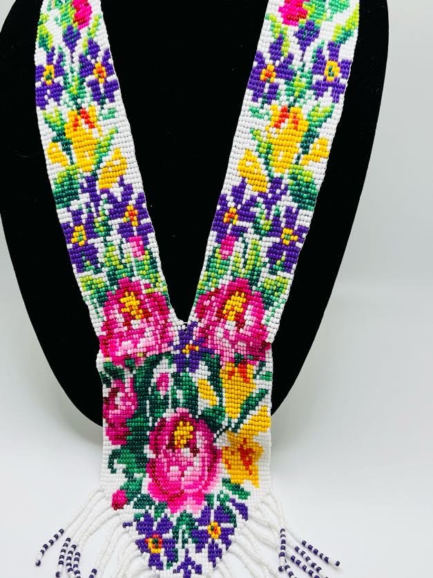Purple & Pink Flowers Loom-beaded Necklace