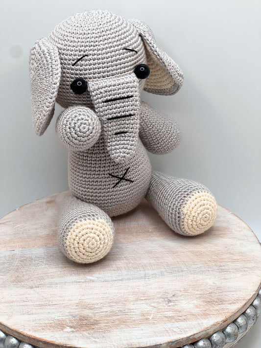 Crochet Amigurumi Elephant with Moveable Legs – Soft Plush Toy for Kids