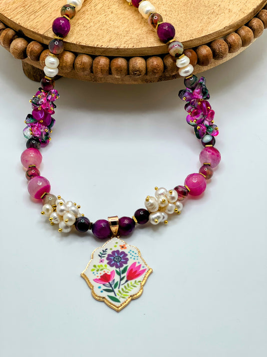 Hot Violet Agate & Alabaster Stone Necklace with Flower Pendant – Handmade Natural Gem Jewelry