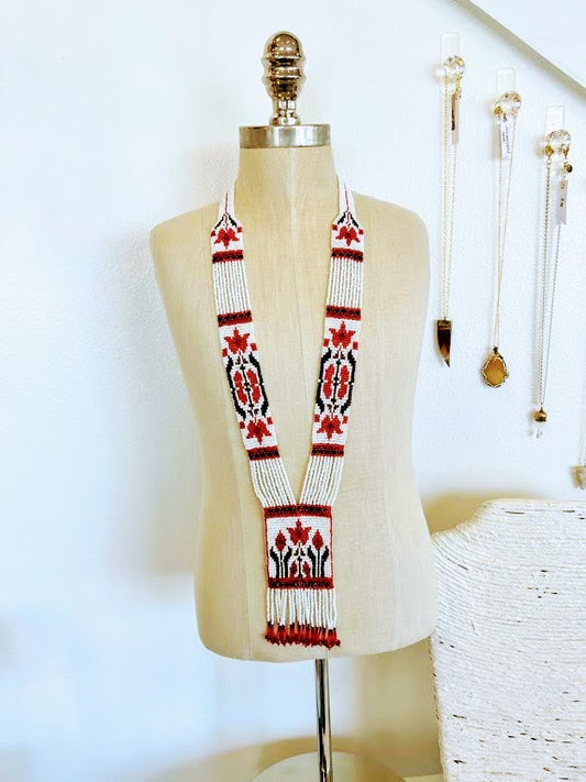 Red Lotus Flower Loom‑Beaded Necklace – Handwoven Czech-Glass Seed Beads