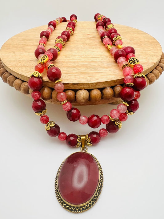 Natural Pink Agate Stone Beads Necklace