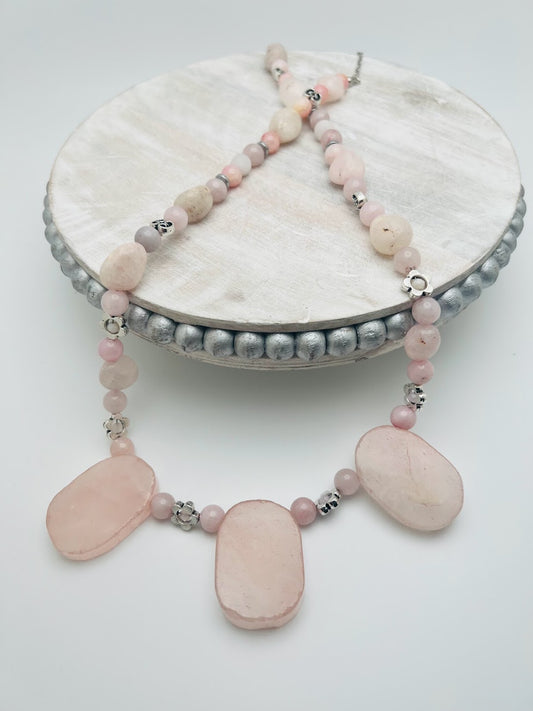 Natural Rose Agate Stone Beads Necklace