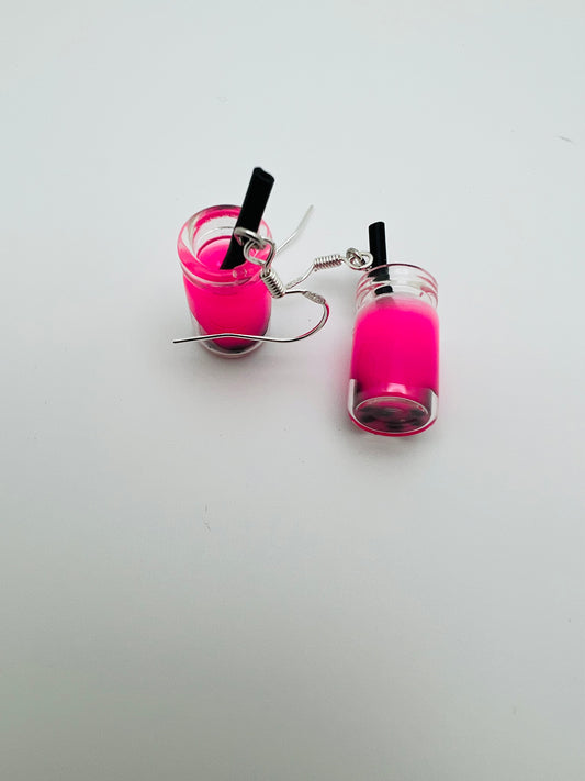 https://alfaridgifts.com/products/strawberry-boba-earings