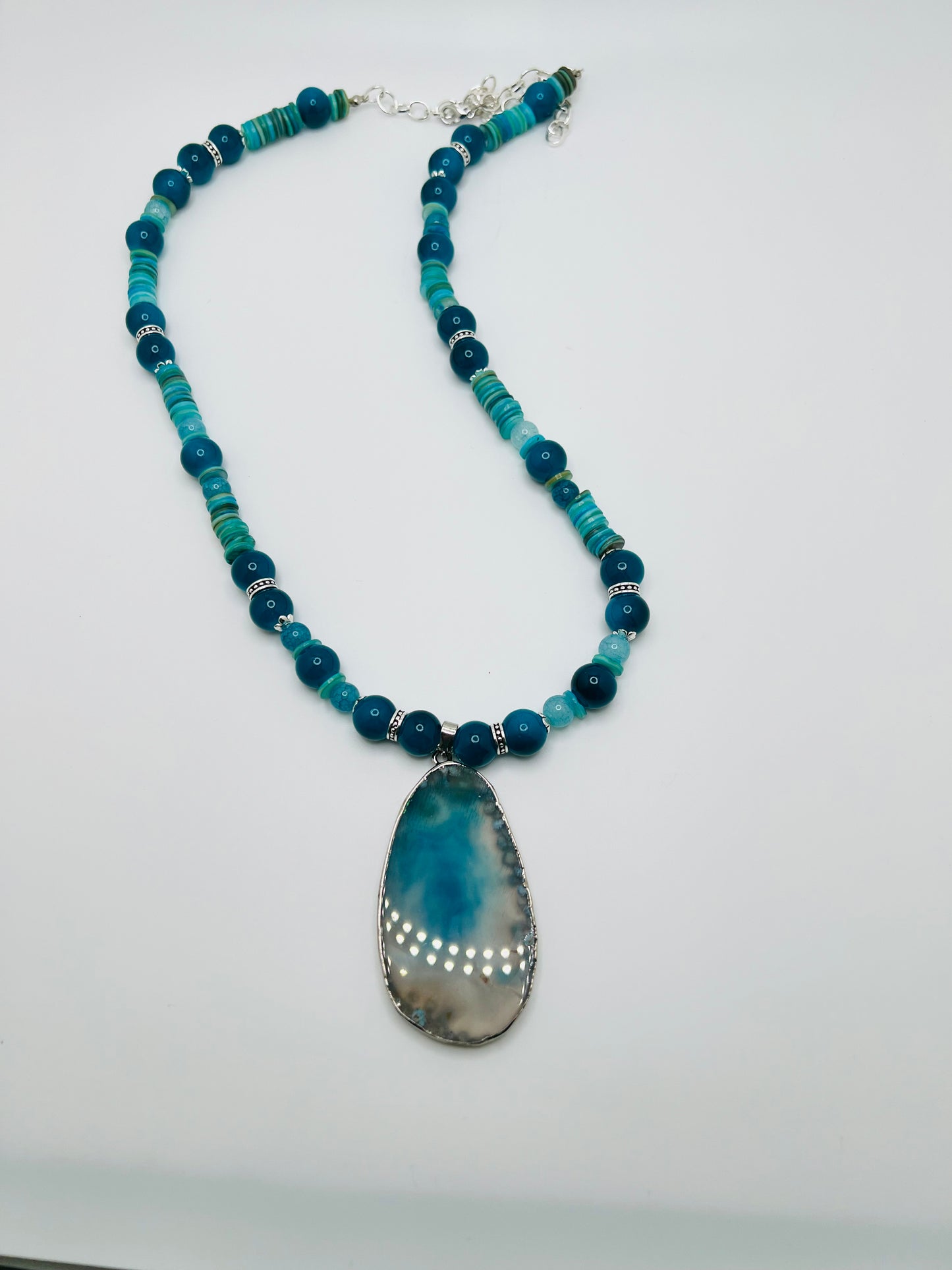 Natural Turquoise/Teal Gemstone Necklace with Agate Pendant
