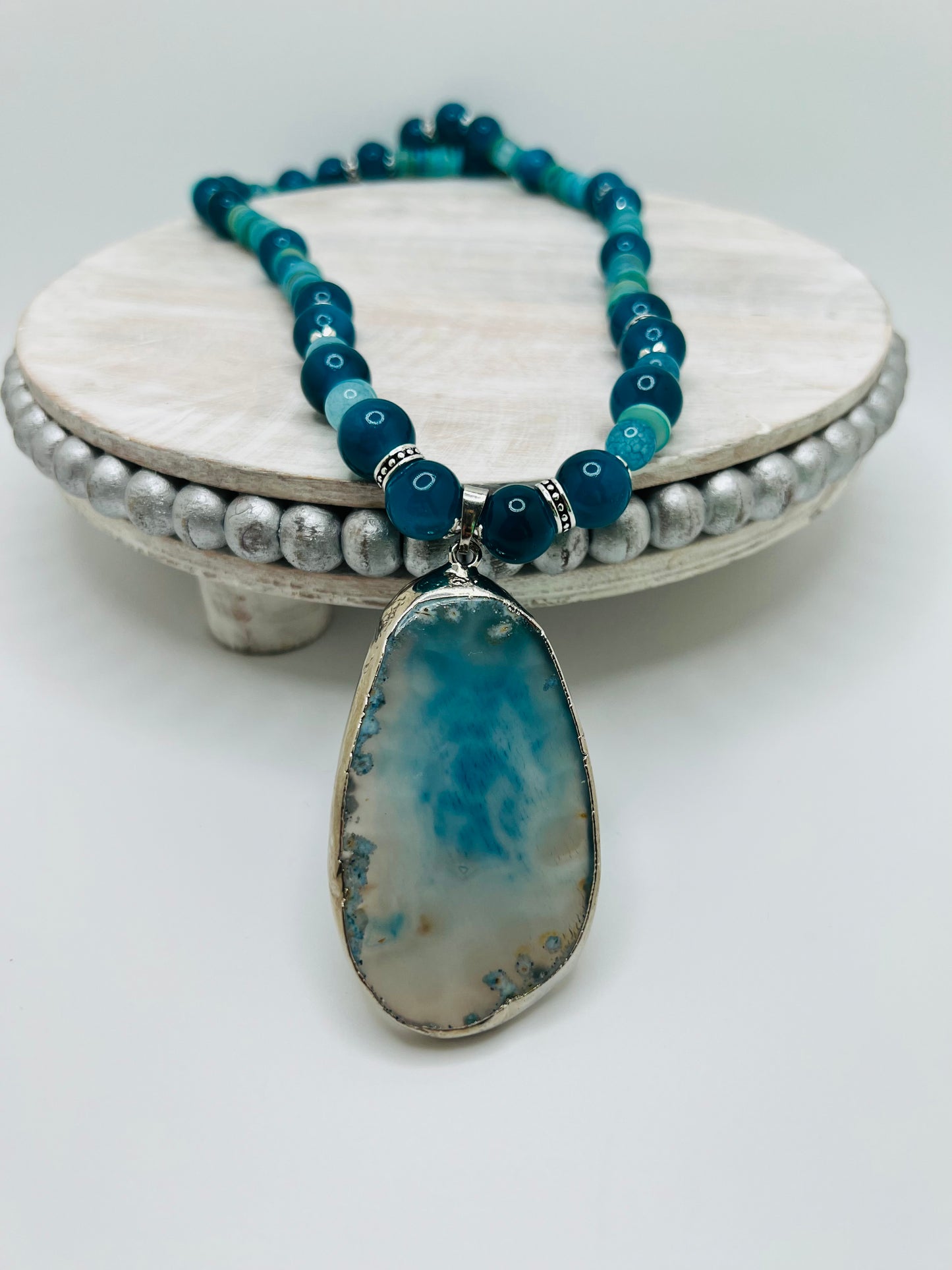 Natural Turquoise/Teal Gemstone Necklace with Agate Pendant