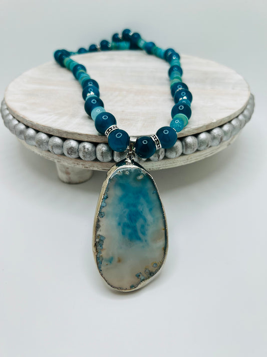 Turquoise & Teal Gemstone Necklace with Agate Pendant – Natural Healing Jewelry
