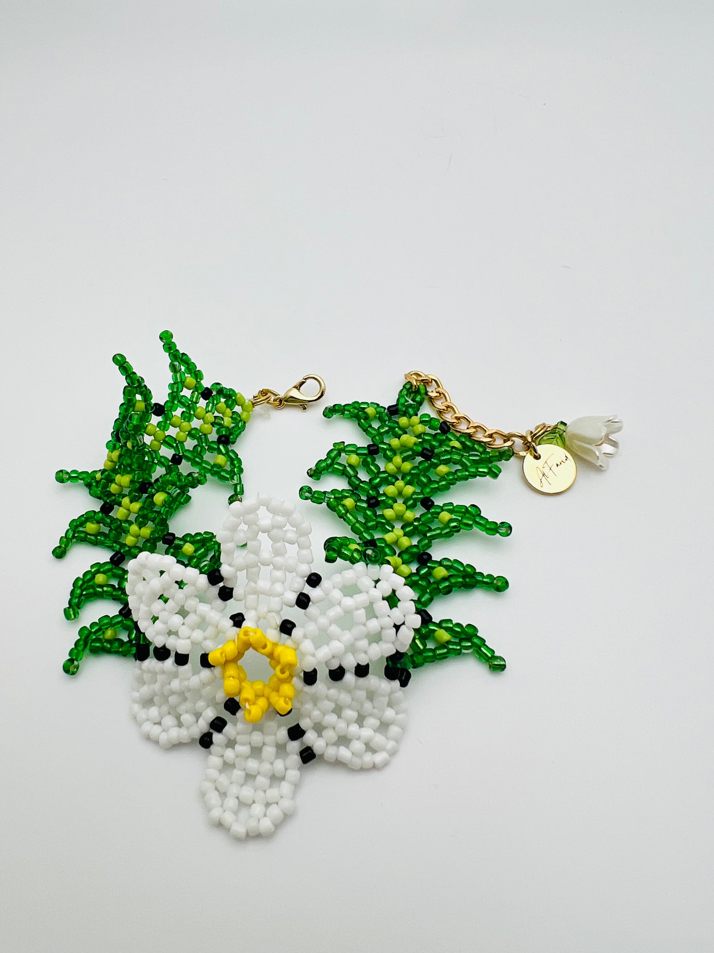 Beaded Yellow Green Flowers Necklace With Beaded Matching Earrings & Bracelet